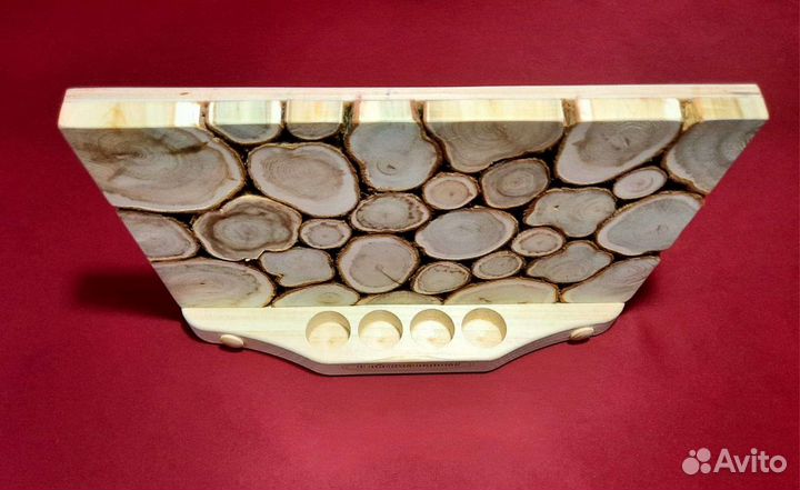 Панно из можевельника с полкой под масла