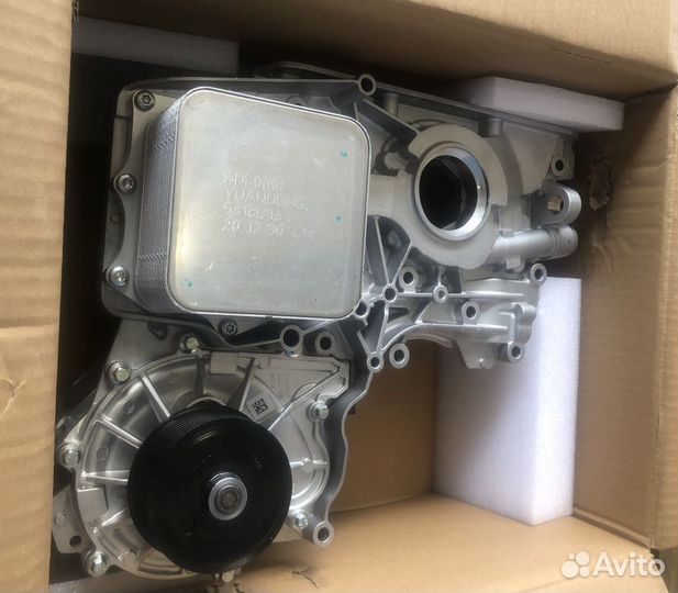 Передняя крышка двиг. каминс 2.8 на Газель cummins