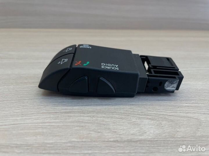 Джойстик управления магнитолой Renault Logan