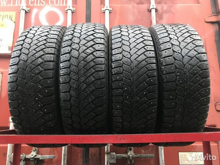 Continental ContiIceContact 4x4 215/65 R16 110U