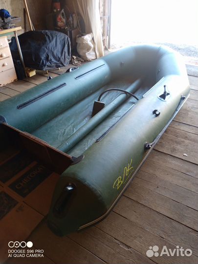 Надувная лодка
