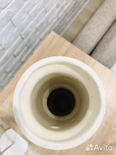 Настольная ваза из керамики