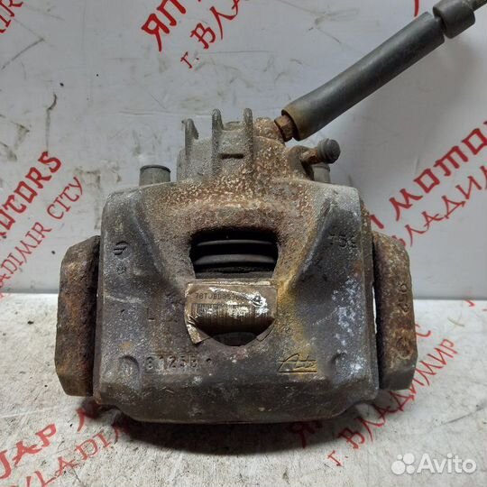 Суппорт тормозной передний левый Citroen Ds4 B7