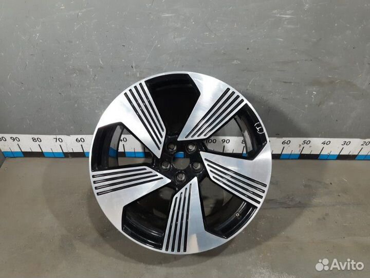 Audi E-Tron Комплект дисков колесных R21