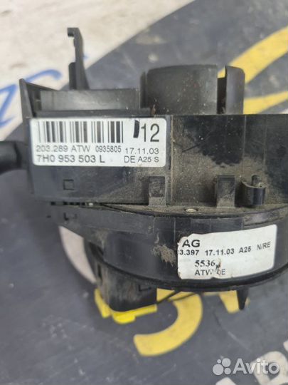 Блок подрулевых переключателей Skoda Fabia