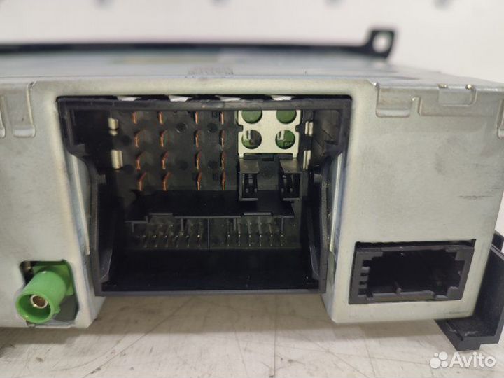 Магнитола Audi A4 8K5 cdhb 2010