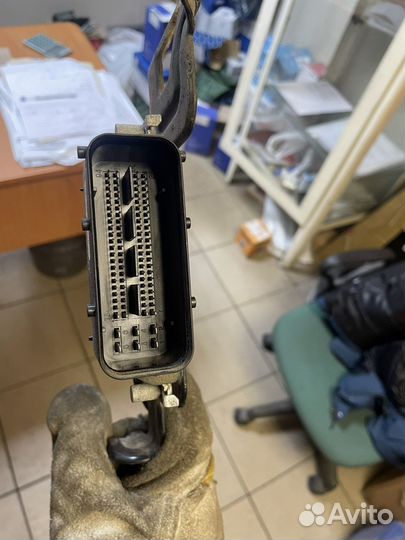 Hyundai solaris Блок управления двигателем