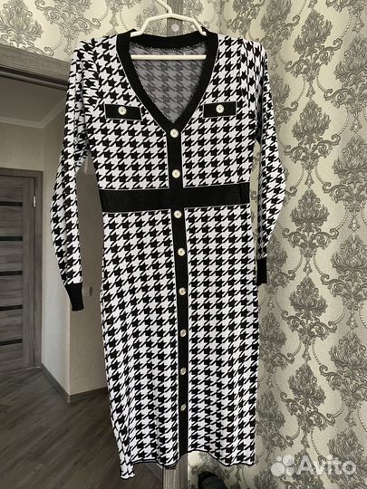 Платье женское 42 44