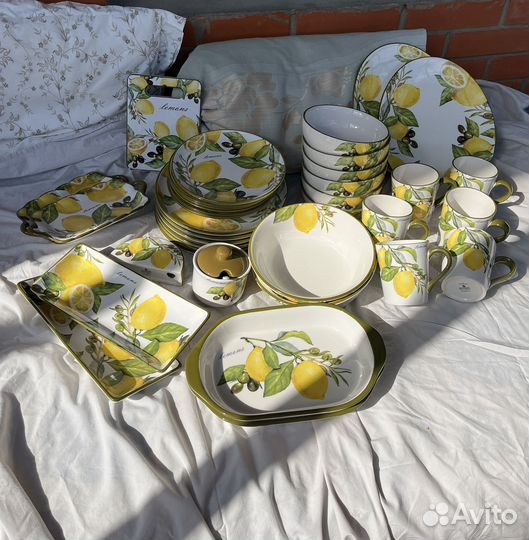 Набор столовой посуды на 6 персон