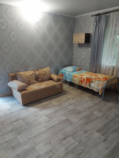 Комната 40 м² в 2-к., 1/1 эт.