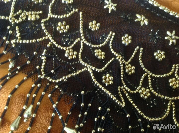 Воротник из бисера