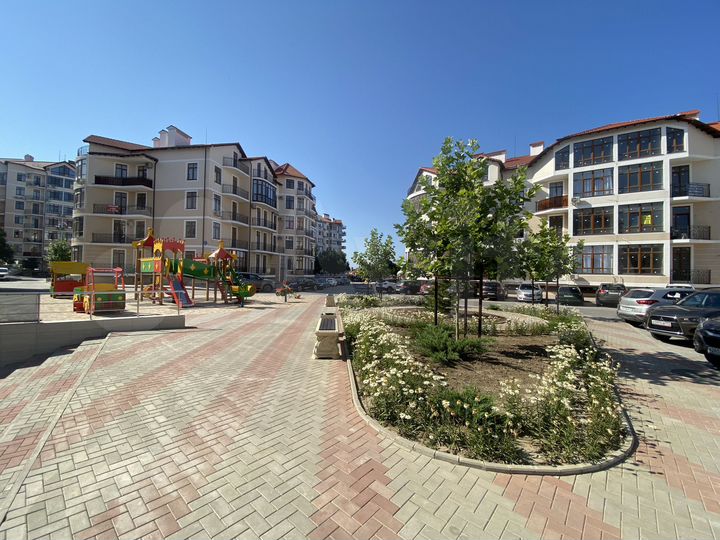 1-к. квартира, 54 м², 1/4 эт.