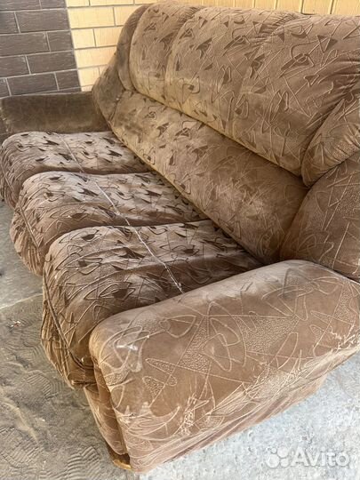 Комплект мягкой мебели