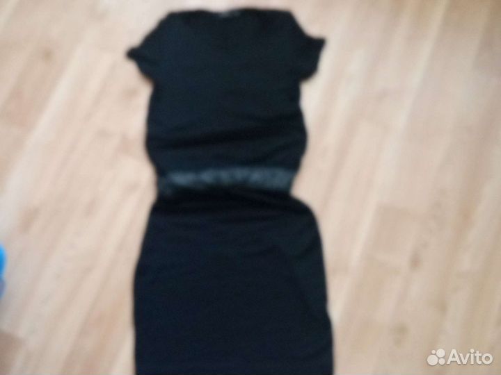 Каждая вещь по 200, есть новые вещи