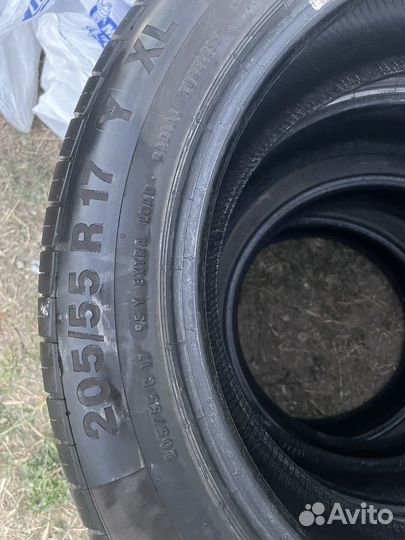Continental ContiPremiumContact 205/55 R17 95Y