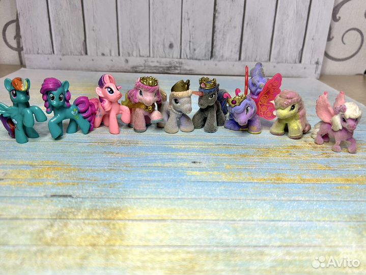 Пони фигурки разных коллекций