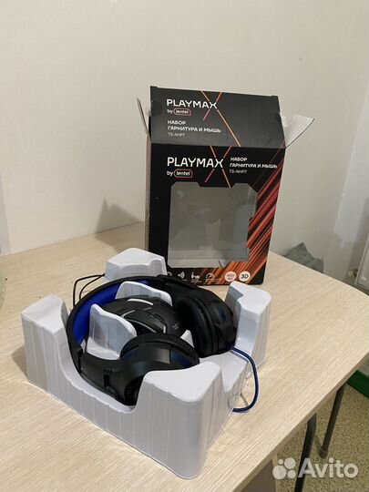 Игровые наушники с микрофоном и мышкой