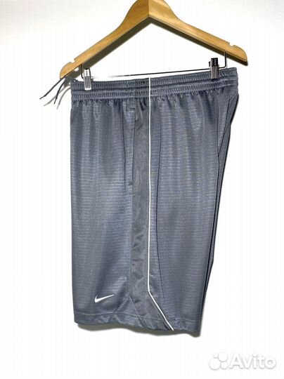 Шорты Nike