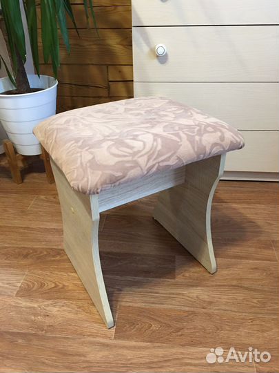 Табурет (банкетка)