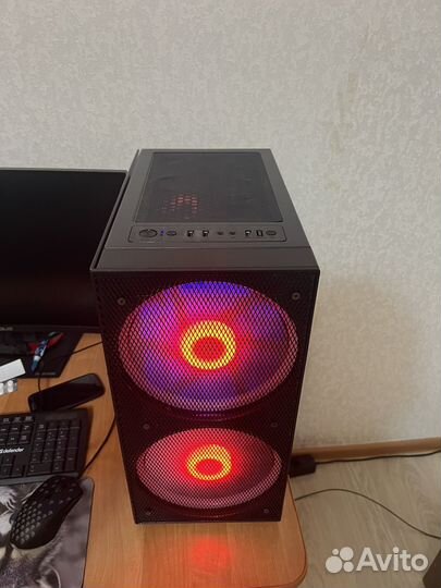 Корпус aerocool python