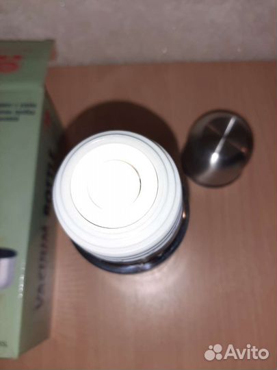 Термос 350 мл. новый