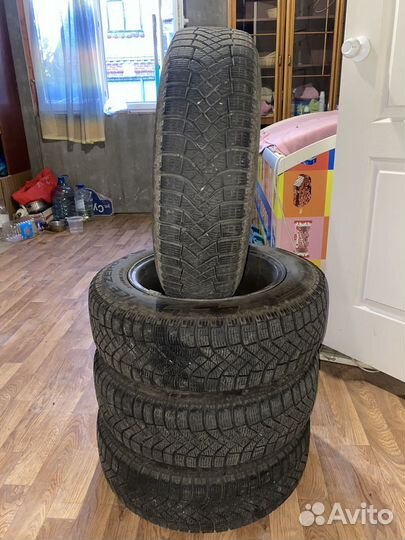 Pirelli P Zero Corsa 175/65 R14