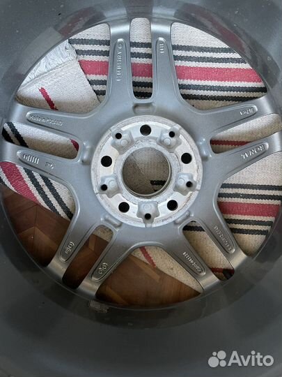 Продам колесо мерседес оригагал r18