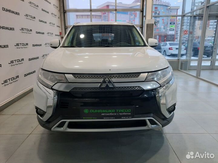 Mitsubishi Outlander 2.0 CVT, 2019, 79 765 км