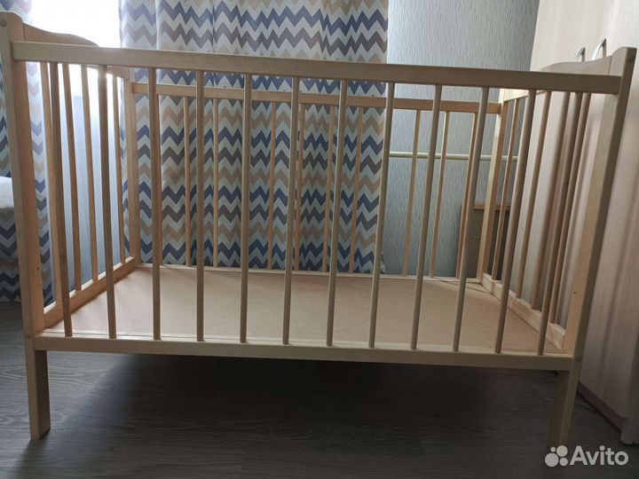 Кроватка детская