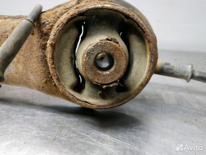 Рычаг задней подвески задний правый Mitsubishi