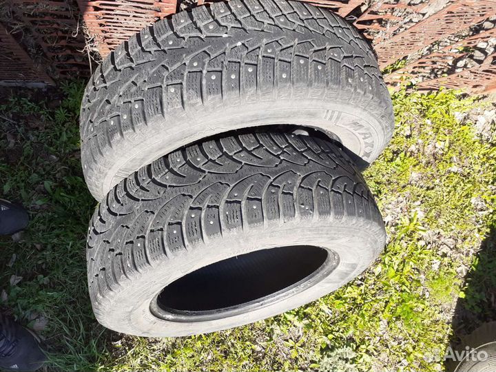 Nokian Tyres Z 215/65 R16