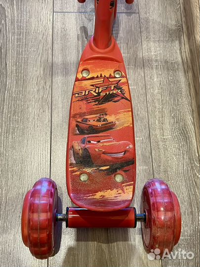 Самокат детский трехколесный