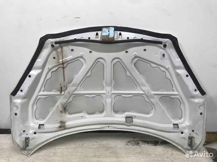 Капот Mazda 3 BL 2010