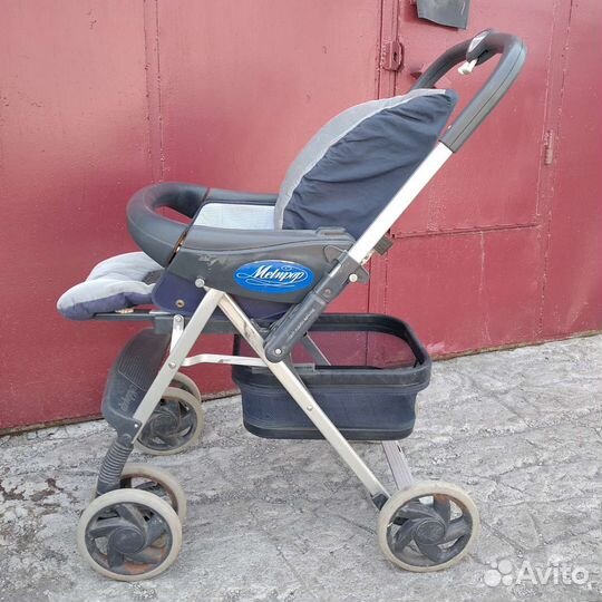 Коляска прогулочная