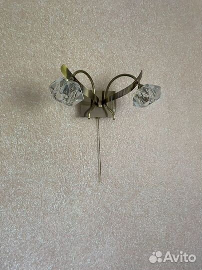 Настенный светильник бра