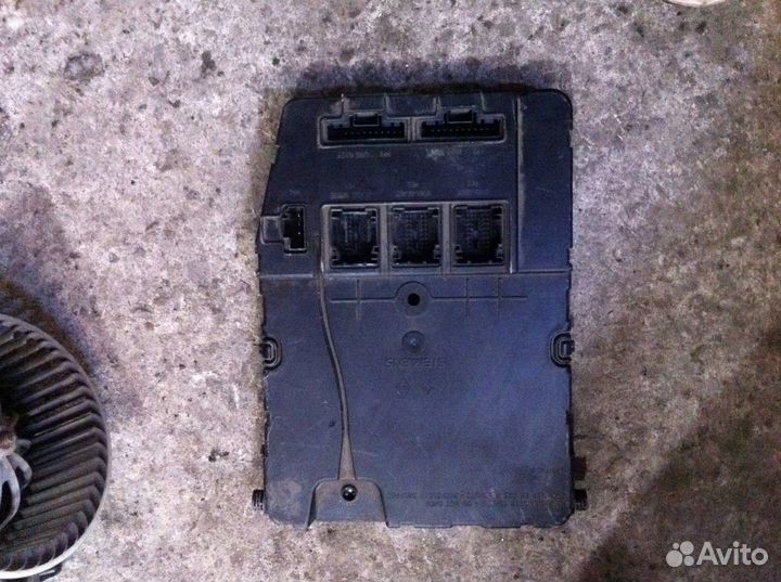 Блок комфорта BSI Рено Меган Megane S118400200