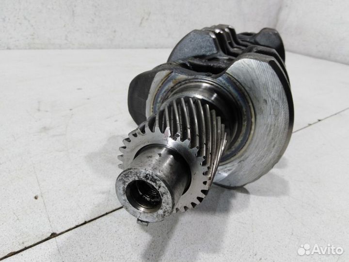 Коленвал 1100A149 Митсубиси