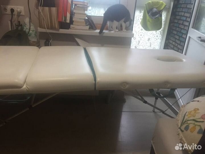 Стол массажный