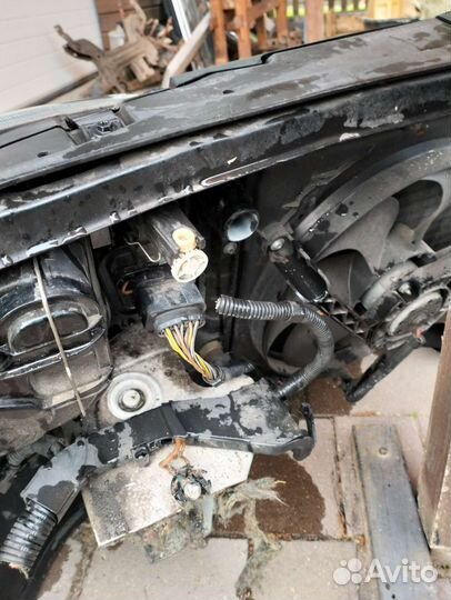 Передняя часть кузова гольф-4