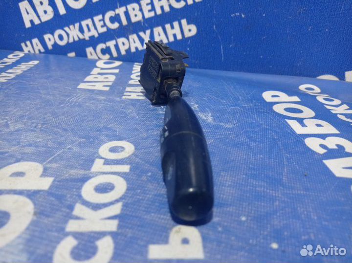 Переключатель дворников Daewoo Nexia седан F16D3