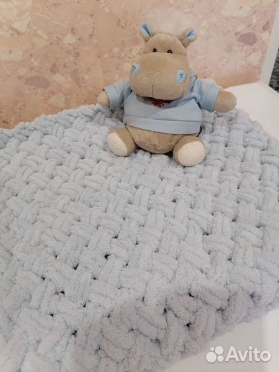 Плед детский вязаный новый