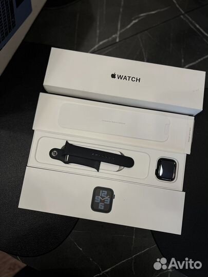 Часы apple watch se 40 mm