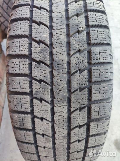 Toyo Observe GSi-5 205/55 R16 94Q