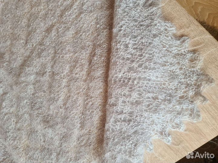 Платок из козьего пуха