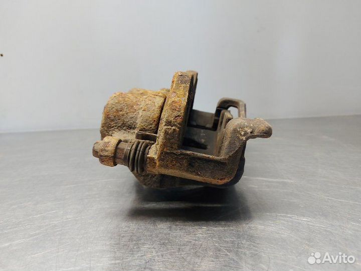 Суппорт передний левый Hyundai Santa Fe 3 DM D4HB