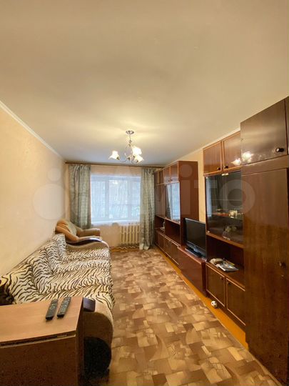 1-к. квартира, 32 м², 2/5 эт.