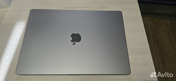 Macbook Pro 16 2021 M1Pro 16/512