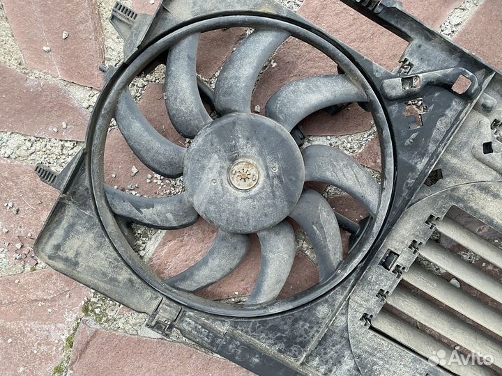 Вентилятор охлаждения Audi Q5 8r tdi