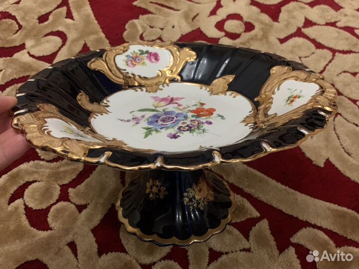 Фруктовница на ножке Мейссан