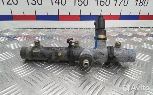 Топливная рампа дизельная audi A8 D3 (4BL19BB02)